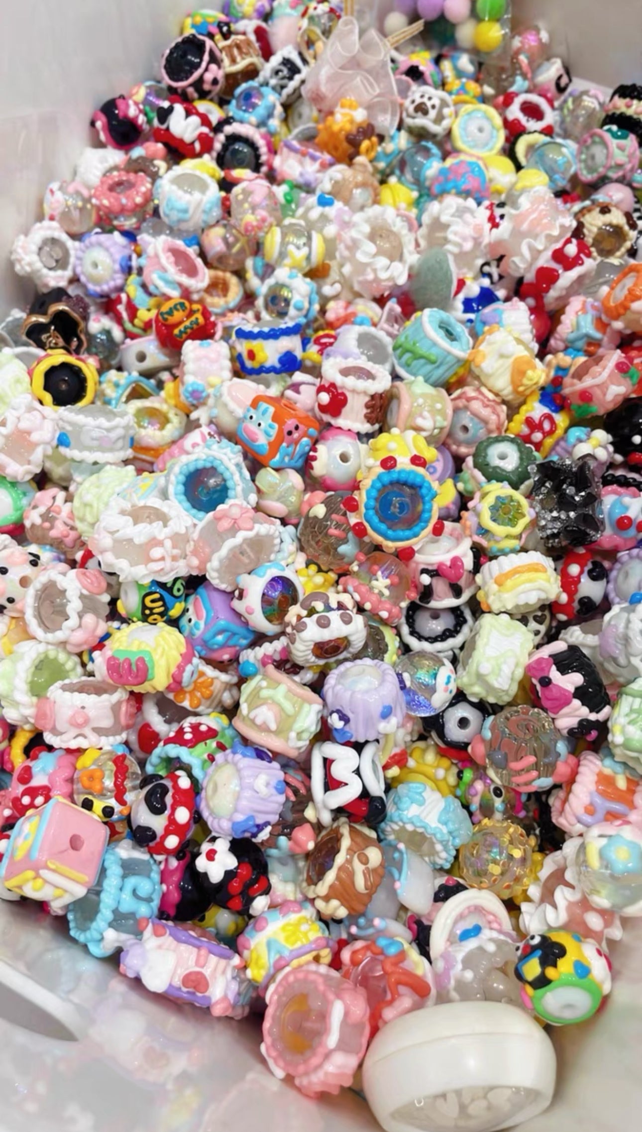 Cute Kawaii Resin Beads โ DIY Bracelet & Necklace Charms | Mixed Cartoon Jewelry Accessories